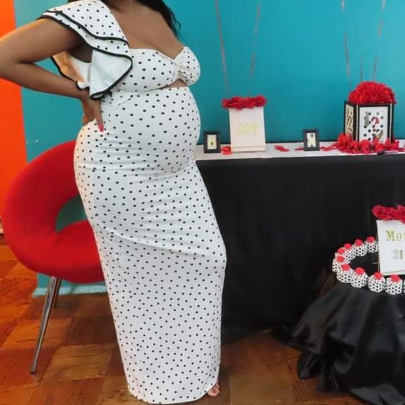 Boohoo Shoulder Knot Maxi Polka Dot Dress - Picture 3 of 5